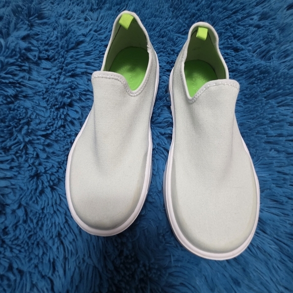 OOFOS Shoes - Oofos Oomg Eezee Slip On Loafers Size 8